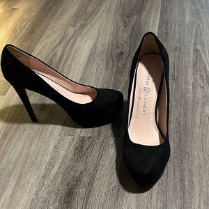 Chinese Laundry Classic Black Heels